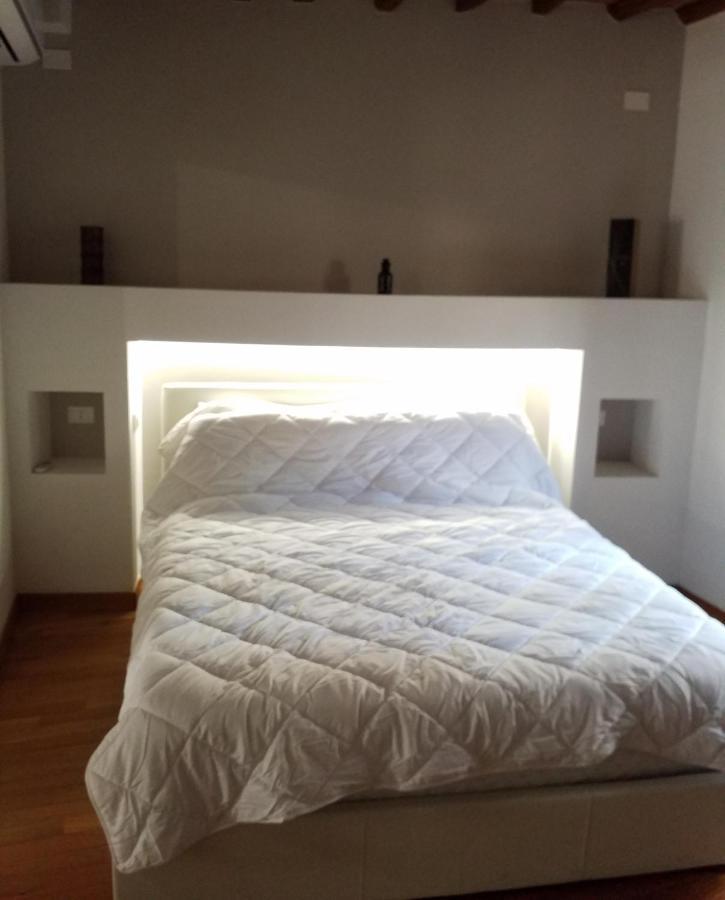 Contemporary Rooms San Gimignano Exterior foto